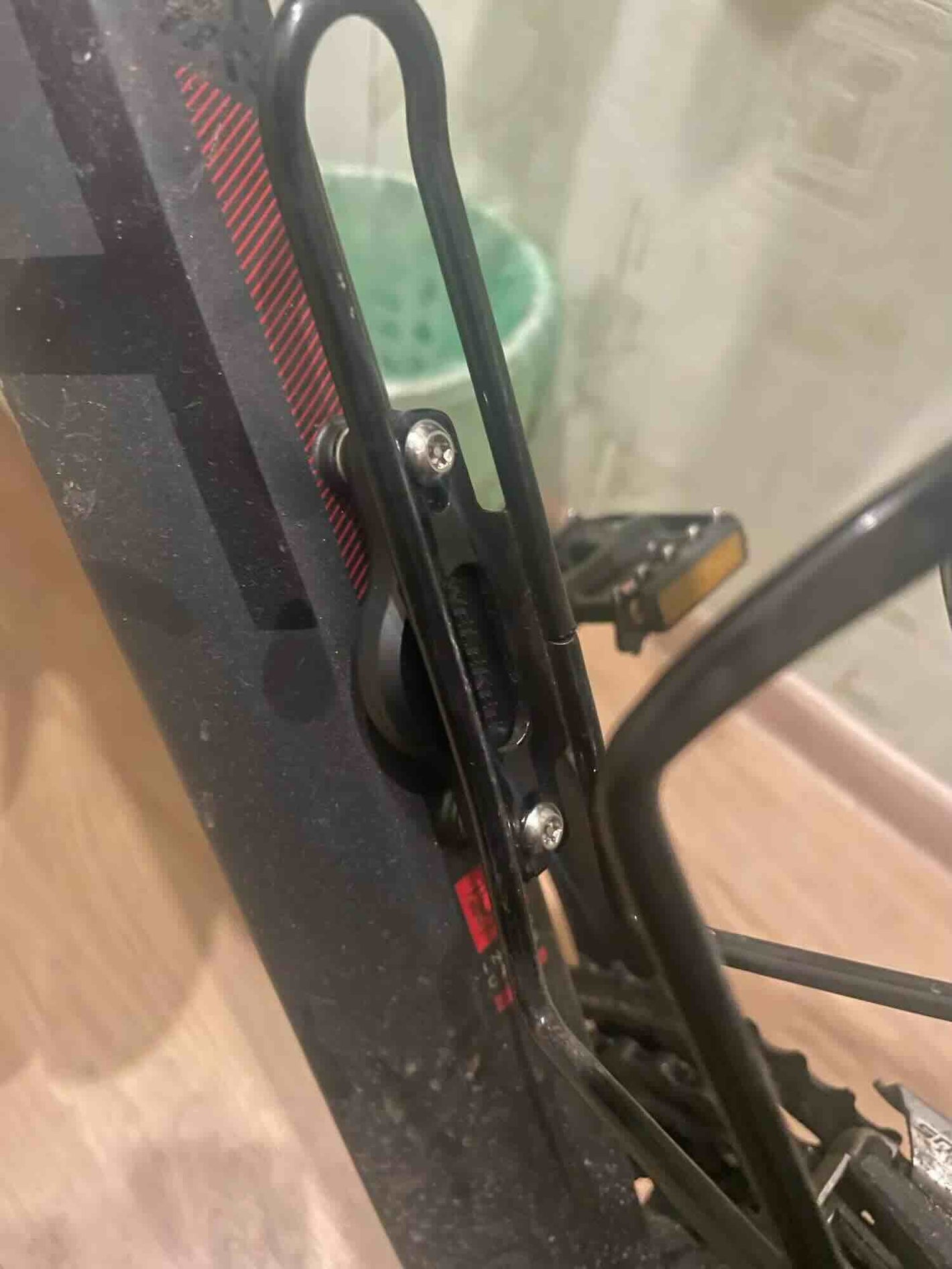 apple airtag case